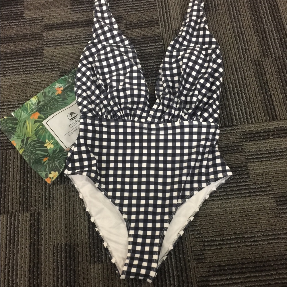 BRAND NEW ONE PIECE B/W swim